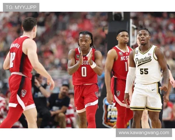 nba登录娱乐平台直播车为篮球迷提供高清、流畅的赛事直播,满足不同用户的观看偏好和需求